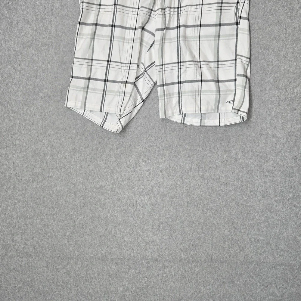 O'Neill Men Shorts 34 White Plaid Chino Warren Button Zipper Logo 10